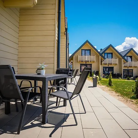 Modrzewiowa 20 Lodge Rewal