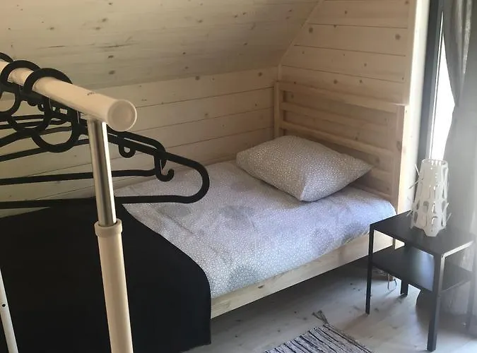 Modrzewiowa 20 Gerendaház Rewal