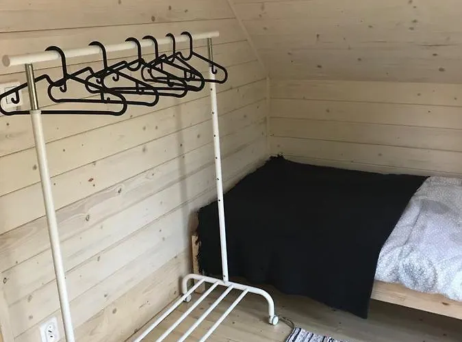 Modrzewiowa 20 Gerendaház