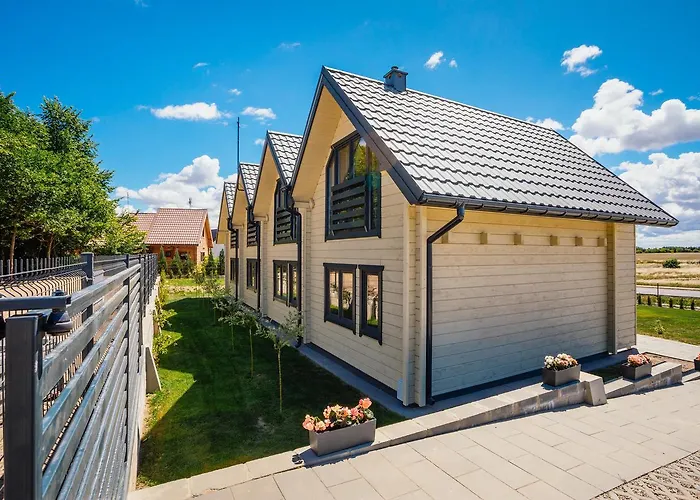 Modrzewiowa 20 Gerendaház